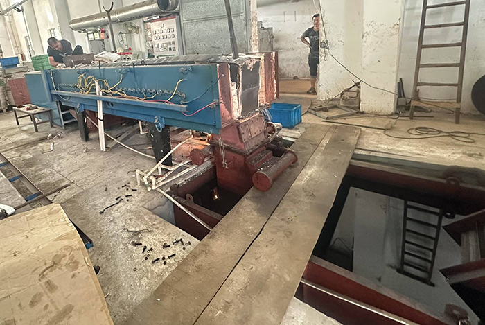 網(wǎng)帶淬火爐智能升級(jí)